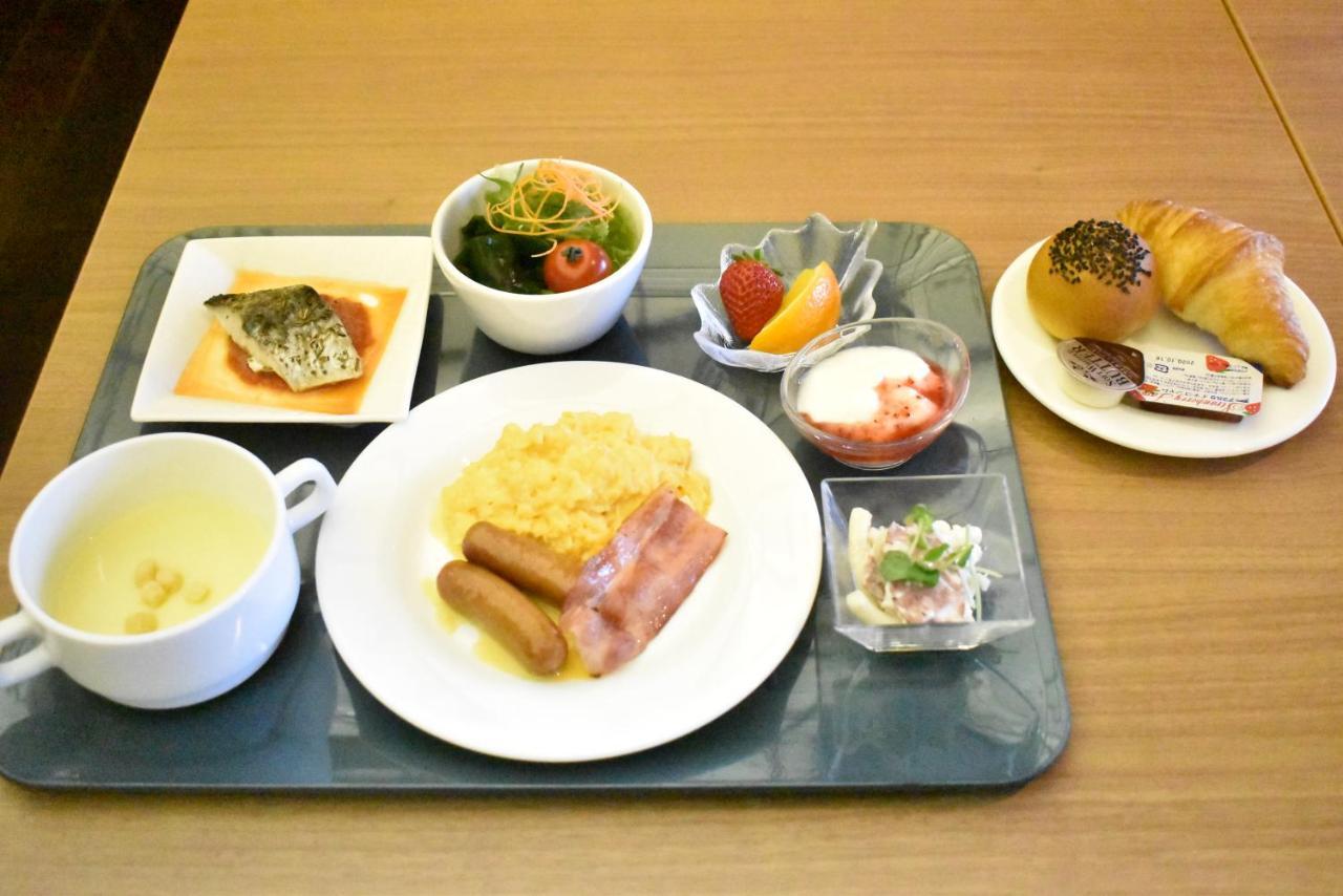 JR Hotel Clement Tokushima Buitenkant foto